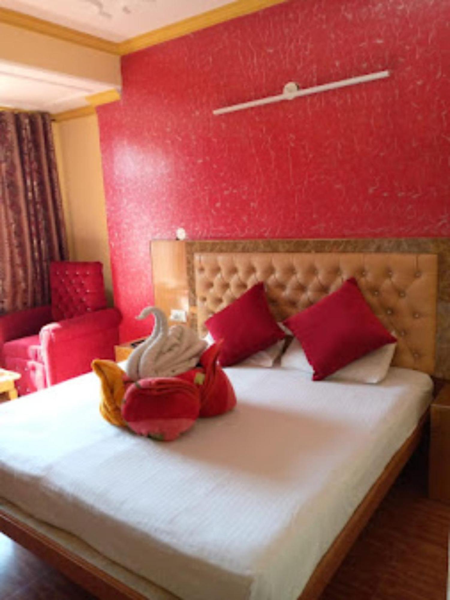 Hotel King Palace - Nature-Valley-Luxury-Room - Prime Location With Parking Facilities Shimla Eksteriør bilde